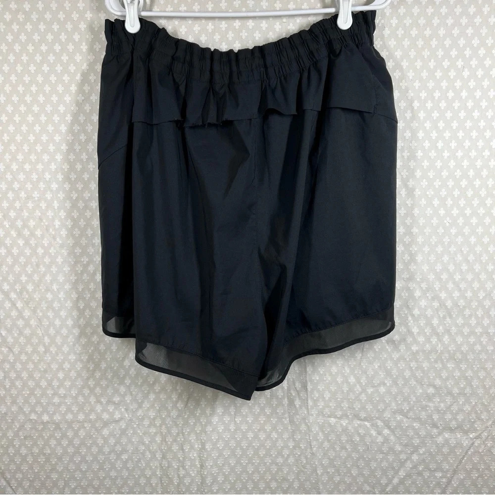 Athleta Black High Rise Mesh Racer Run 4” Shorts - Picture 6 of 7